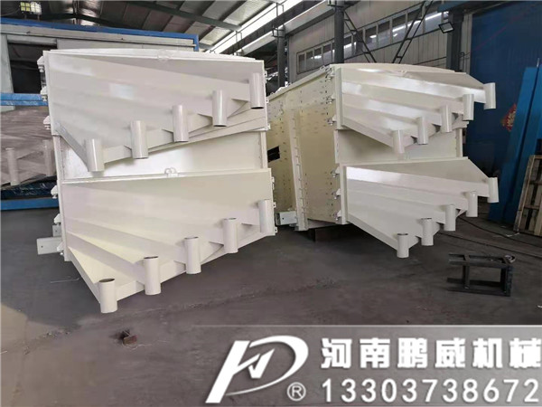 四川壓裂砂市場方形搖擺篩的普遍應(yīng)用篩分精度達到客戶要求